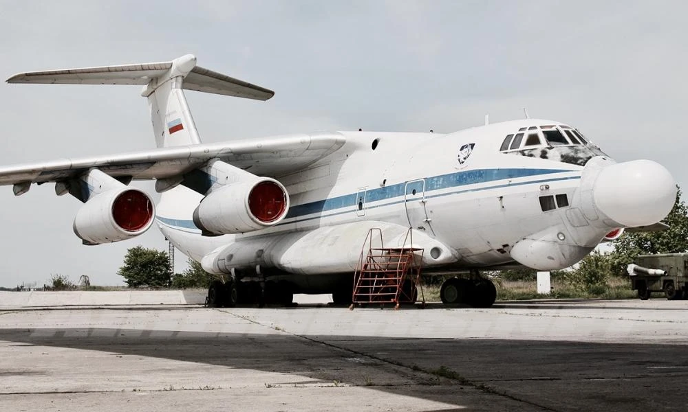 Έτσι θα καταρρίπτουν ΝΑΤΟϊκά drones; Οι Ρώσοι έχουν αεροσκάφος με όπλα λέιζερ που καίει UAV στον αέρα (Εικόνες)